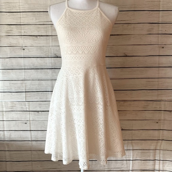 Mossimo Supply Co Creamy White Lace Fit and Flare Dress - Picture 1 of 9